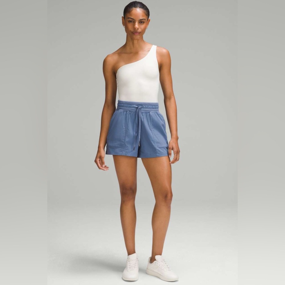 Lululemon Dance Studio High Rise Short 3.5" Oasis Blue Women's Shorts Size 4 - Picture 4 of 9